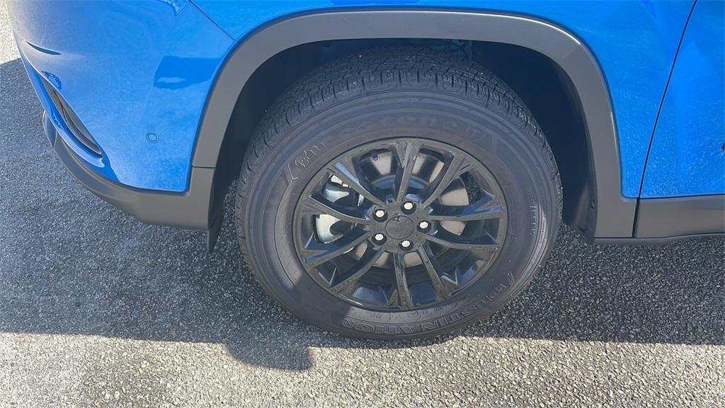 new 2023 Jeep Cherokee car, priced at $34,900