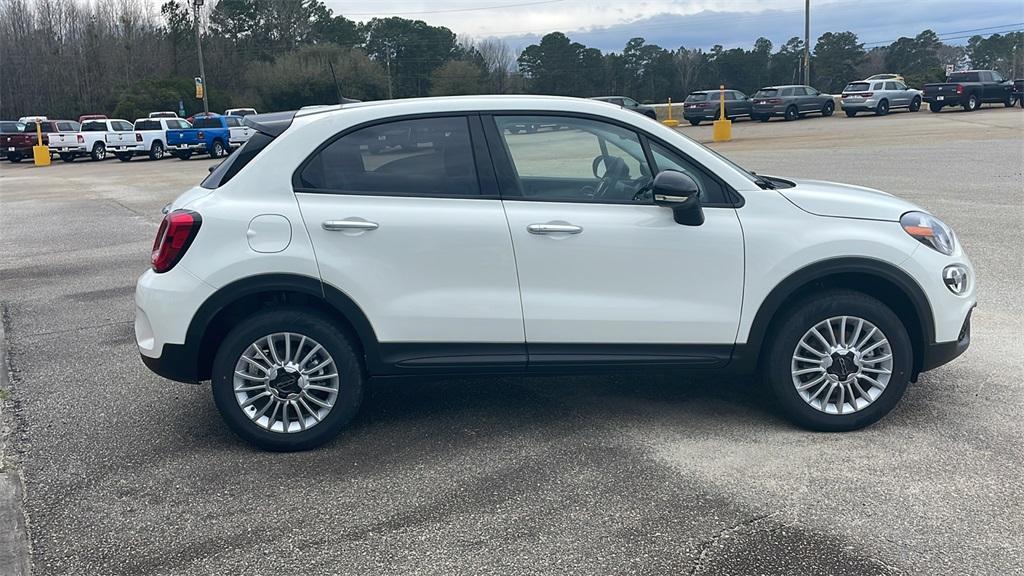 new 2023 FIAT 500X car, priced at $30,490