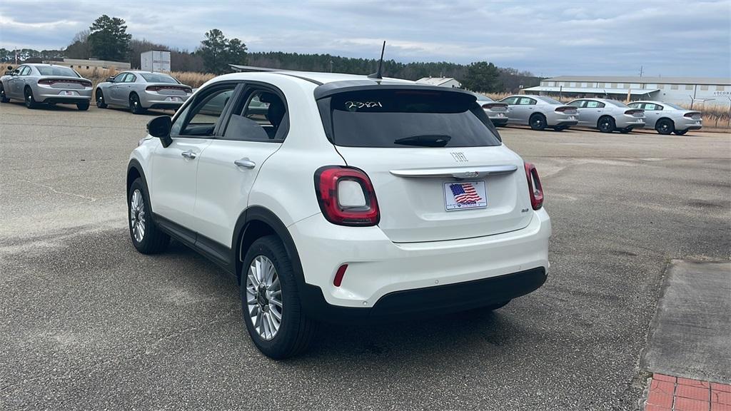 new 2023 FIAT 500X car, priced at $31,490