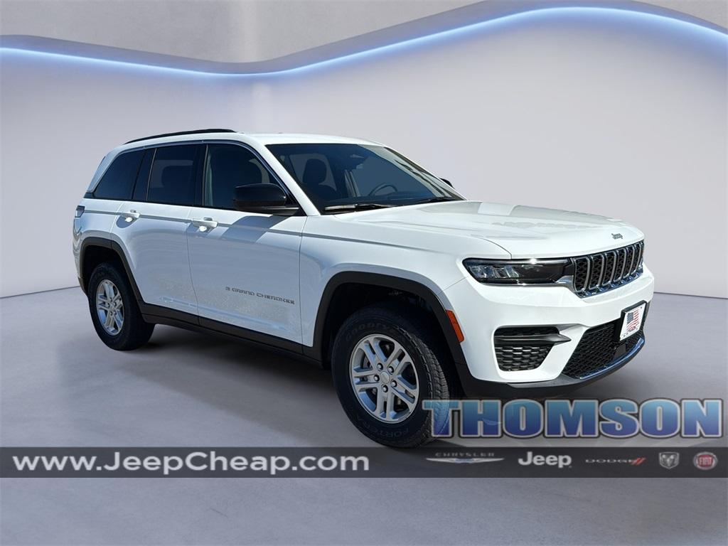 new 2025 Jeep Grand Cherokee car, priced at $32,950