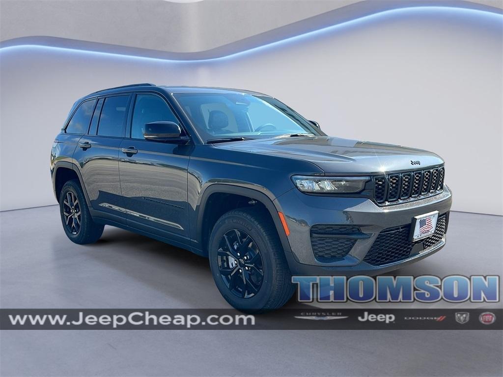 new 2025 Jeep Grand Cherokee car, priced at $41,770