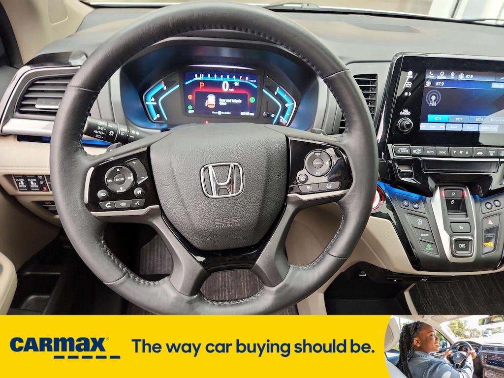 used 2023 Honda Odyssey car, priced at $42,998