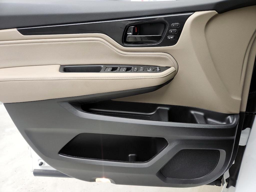 used 2023 Honda Odyssey car, priced at $42,998