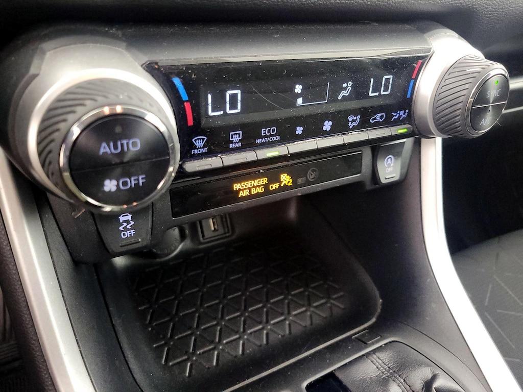 used 2020 Toyota RAV4 car, priced at $25,998