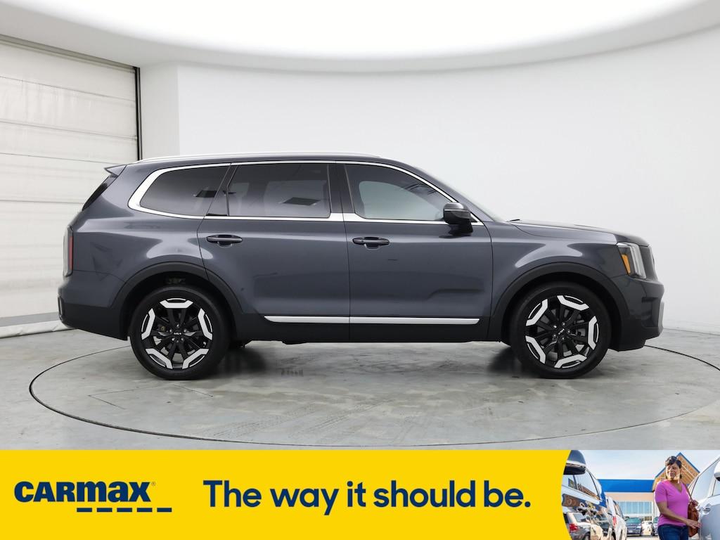 used 2023 Kia Telluride car, priced at $38,998