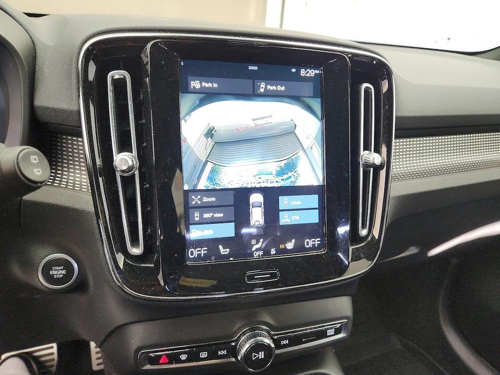 used 2021 Volvo XC40 car, priced at $28,998
