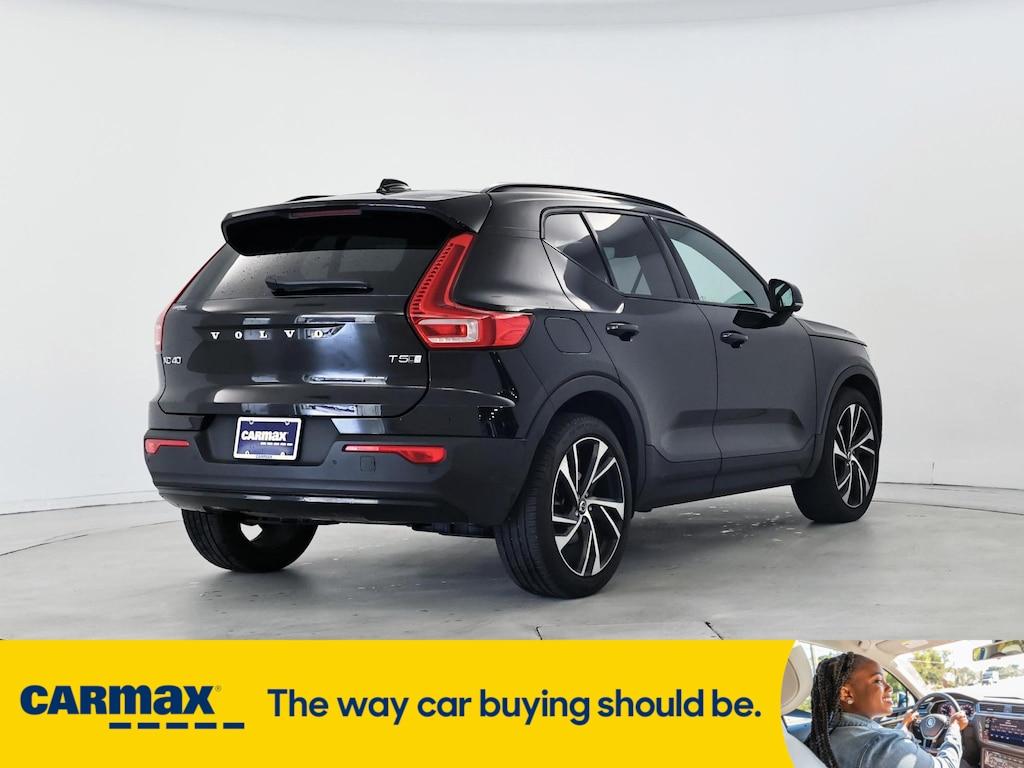 used 2021 Volvo XC40 car, priced at $28,998
