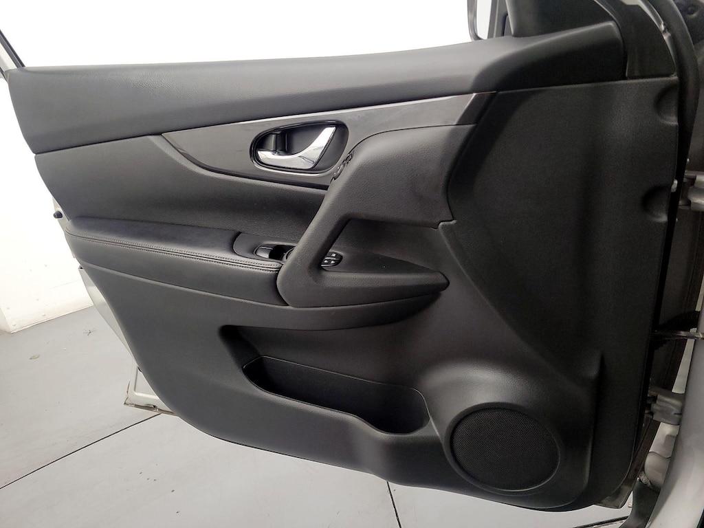 used 2017 Nissan Rogue car, priced at $15,998