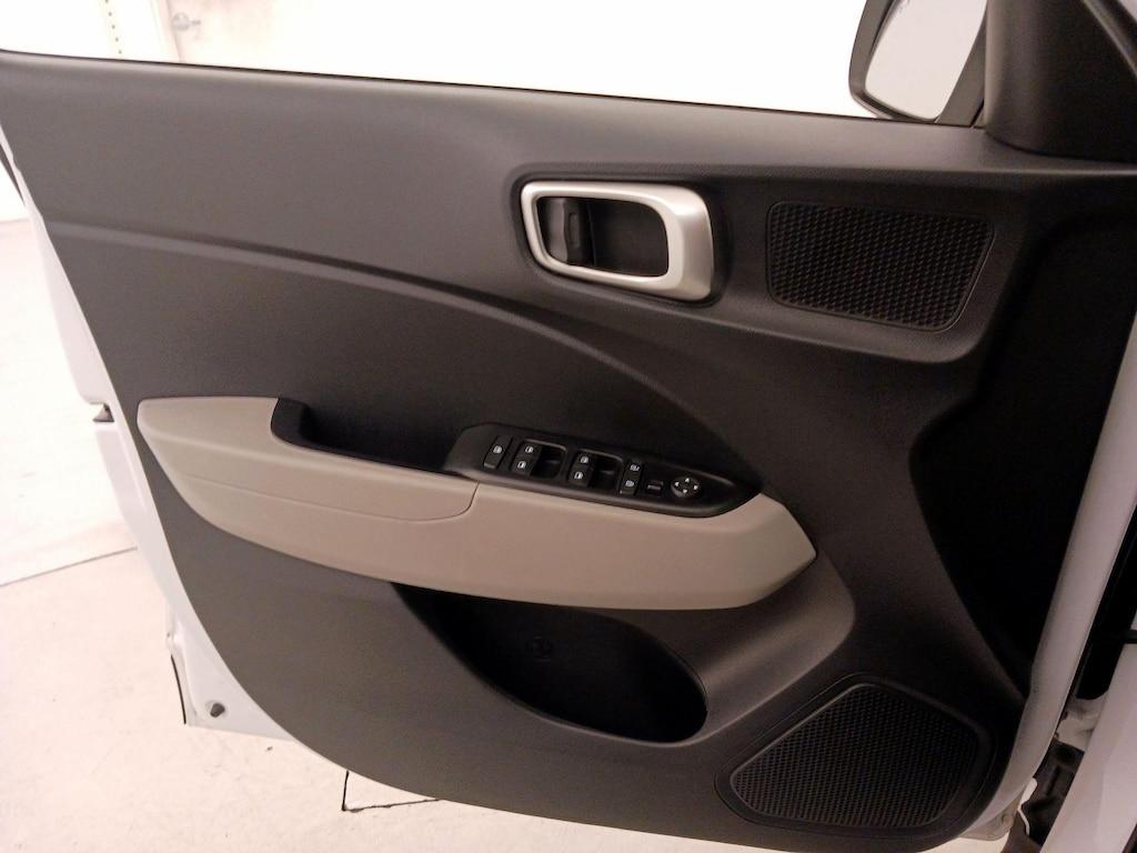 used 2022 Hyundai Venue car, priced at $19,998