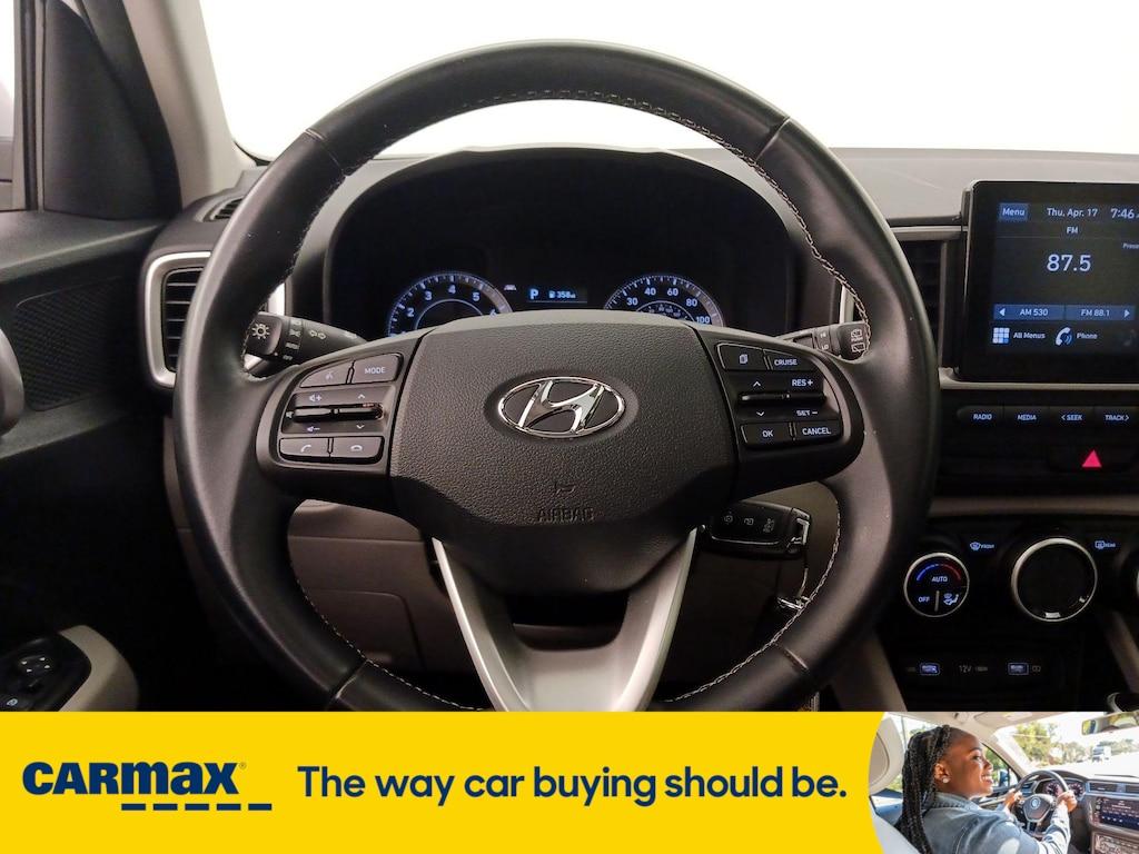 used 2022 Hyundai Venue car, priced at $19,998