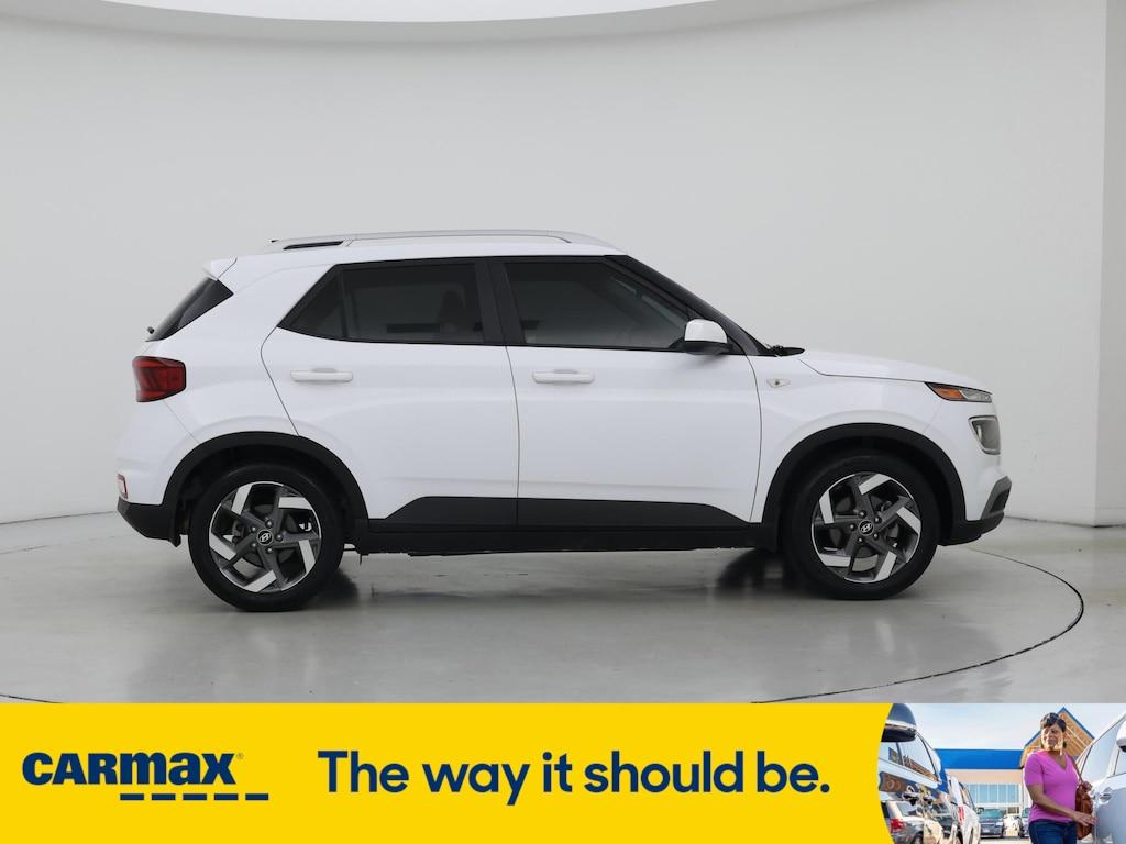 used 2022 Hyundai Venue car, priced at $19,998
