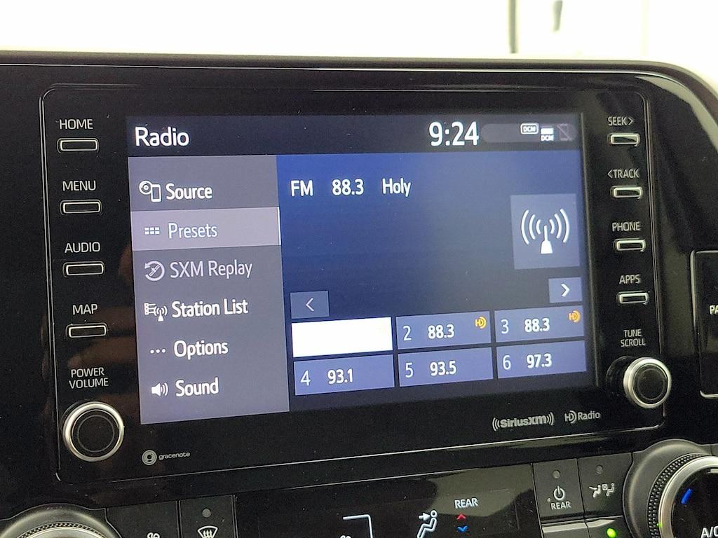 used 2021 Toyota Highlander car, priced at $27,998