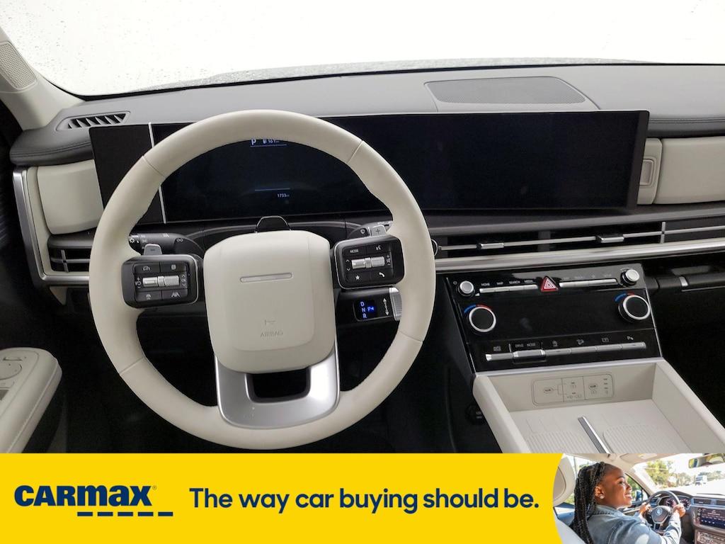 used 2024 Hyundai Santa Fe car, priced at $36,998