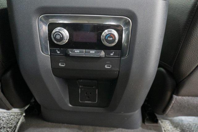 used 2023 GMC Yukon car, priced at $69,700