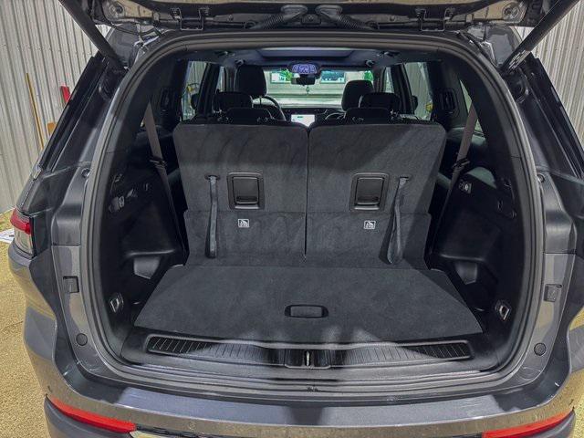 used 2024 Jeep Grand Cherokee L car, priced at $37,500