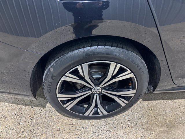 used 2020 Volkswagen Passat car, priced at $20,995