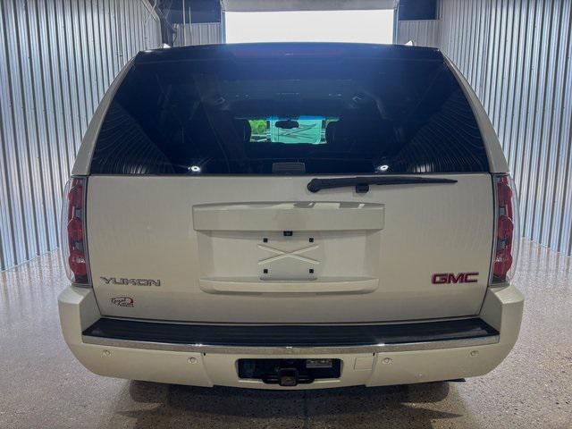 used 2013 GMC Yukon car, priced at $17,995