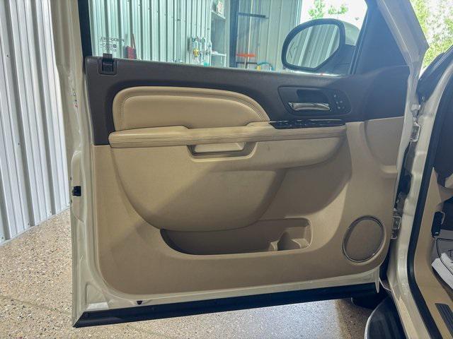 used 2013 GMC Yukon car, priced at $17,995