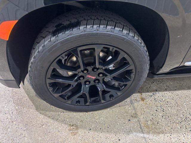 used 2022 GMC Yukon car, priced at $59,995