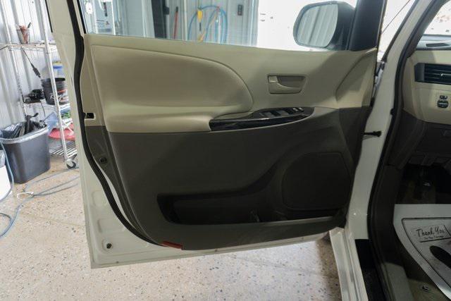 used 2014 Toyota Sienna car, priced at $14,461