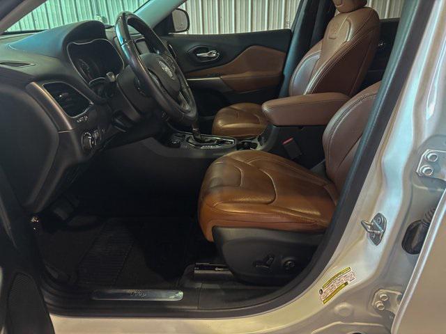 used 2019 Jeep Cherokee car, priced at $21,995