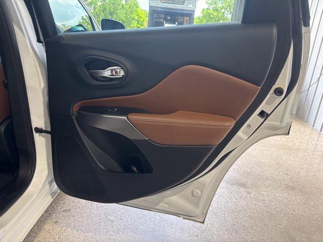 used 2019 Jeep Cherokee car, priced at $21,995