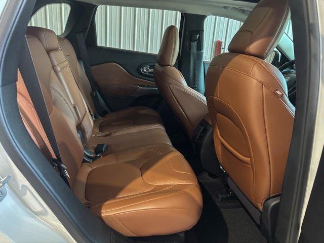 used 2019 Jeep Cherokee car, priced at $21,995