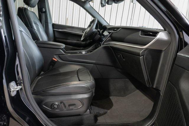 used 2024 Jeep Grand Cherokee L car, priced at $40,995