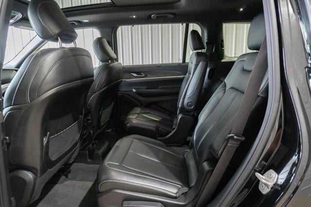 used 2024 Jeep Grand Cherokee L car, priced at $40,995