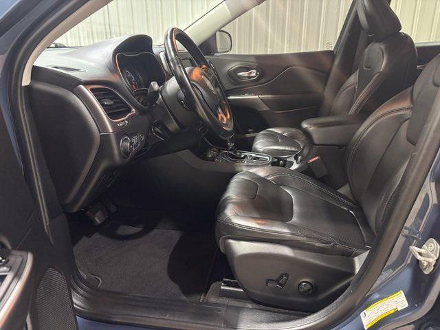 used 2020 Jeep Cherokee car, priced at $19,995