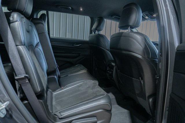 used 2024 Jeep Grand Cherokee L car, priced at $37,995
