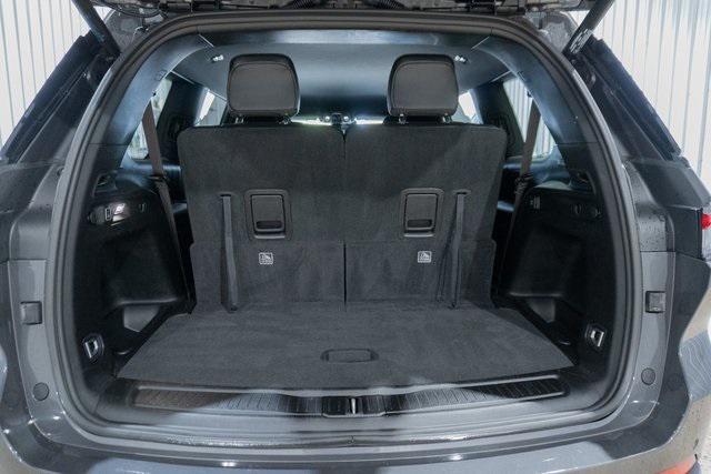 used 2024 Jeep Grand Cherokee L car, priced at $37,995