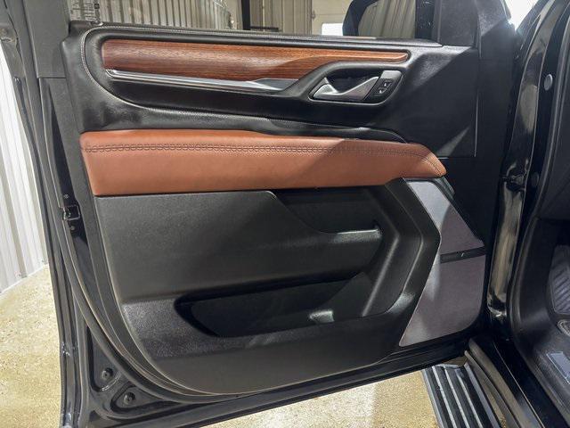 used 2024 GMC Yukon XL car, priced at $85,995