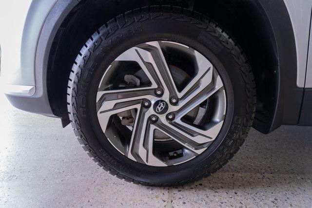 used 2022 Hyundai Santa Fe car, priced at $25,995