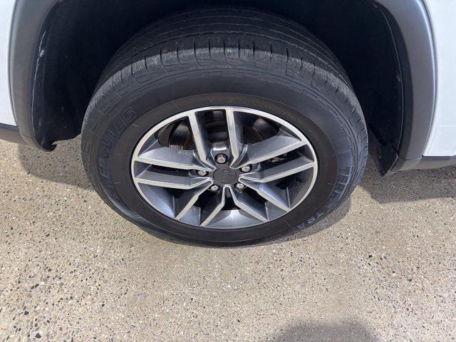 used 2020 Jeep Grand Cherokee car, priced at $21,995