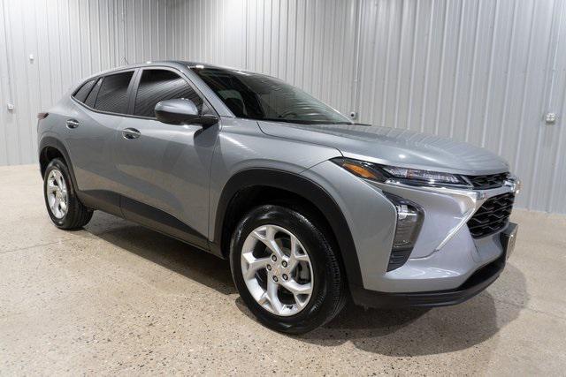 used 2024 Chevrolet Trax car, priced at $21,995