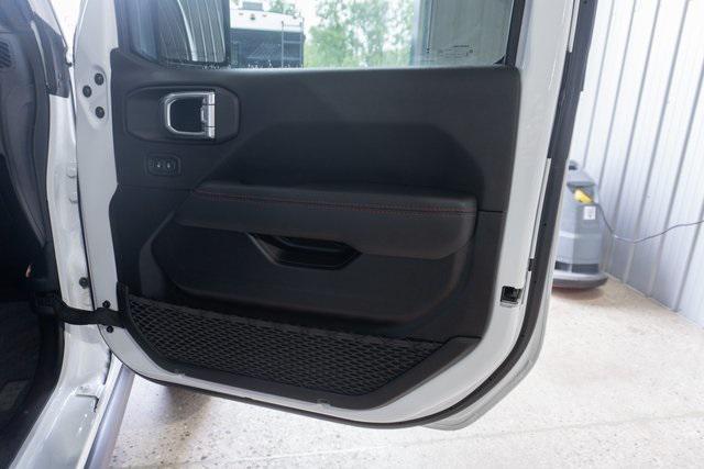 used 2022 Jeep Gladiator car, priced at $39,995