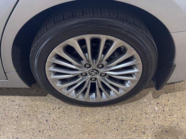 used 2019 Toyota Avalon Hybrid car, priced at $32,641