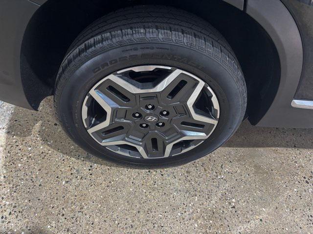 used 2023 Hyundai Santa Fe car, priced at $28,995