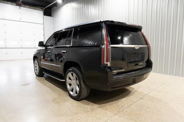 used 2016 Cadillac Escalade car, priced at $25,995