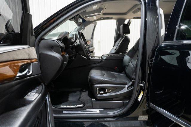 used 2016 Cadillac Escalade car, priced at $25,995