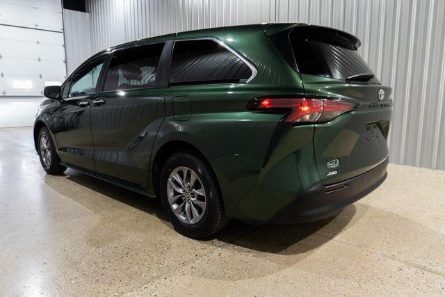 used 2022 Toyota Sienna car, priced at $32,937