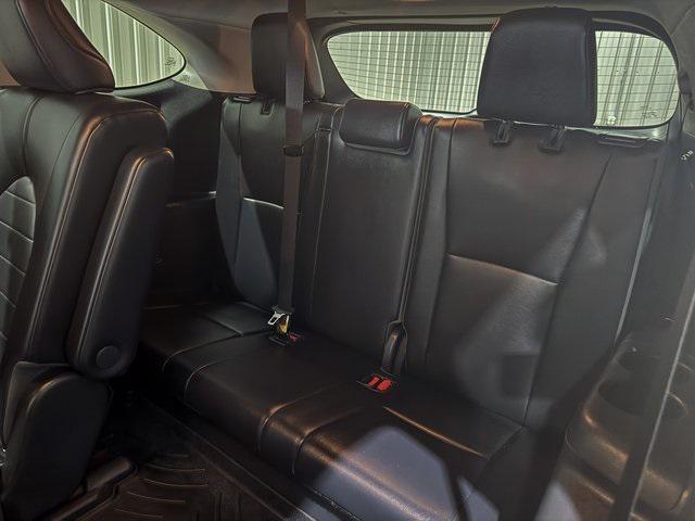 used 2021 Toyota Highlander car, priced at $27,995
