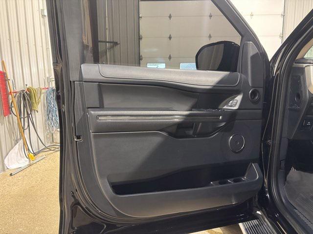 used 2022 Ford Expedition car, priced at $42,995