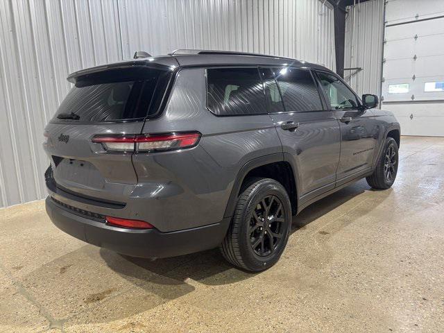 used 2024 Jeep Grand Cherokee L car, priced at $29,995