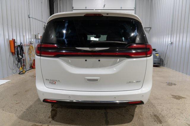 used 2022 Chrysler Pacifica car, priced at $23,995