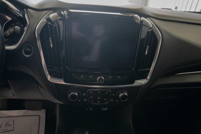 used 2021 Chevrolet Traverse car, priced at $30,341