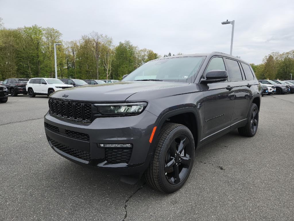 new 2024 Jeep Grand Cherokee L car, priced at $54,890