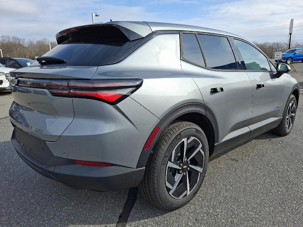 new 2026 Chevrolet Equinox EV car, priced at $39,999