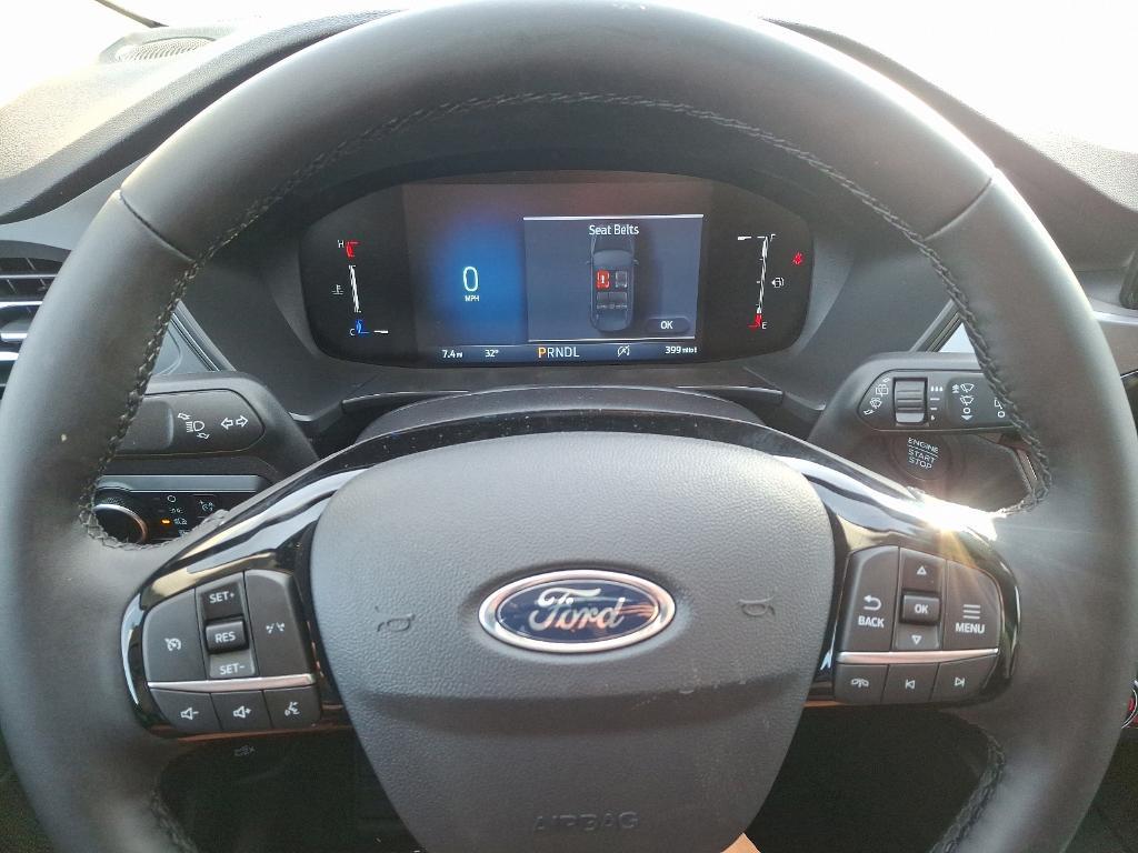 new 2025 Ford Escape car, priced at $29,998